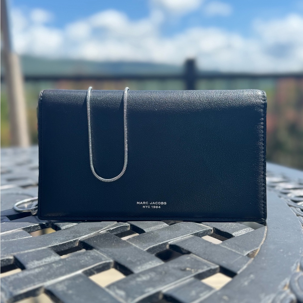 ❤️NWT Marc Jacobs - The Mini Black Bag
 Silver Chain - Snap Closure